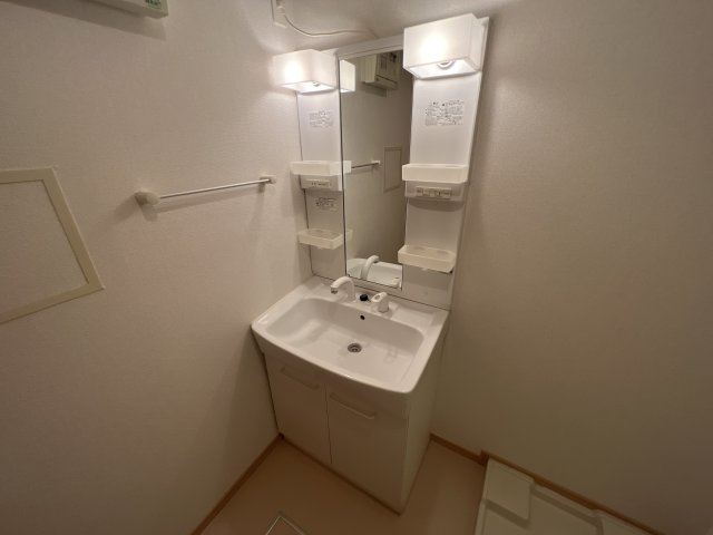 シン．シン．ハウスＡの洗面所