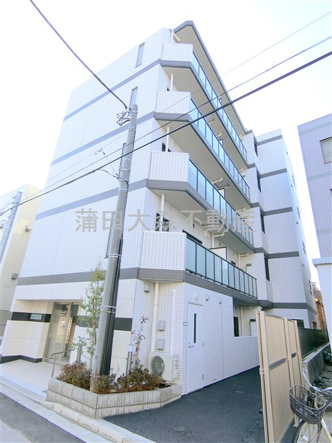 アイルルシェール羽田の外観