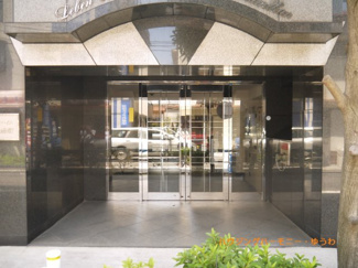 【エントランス】