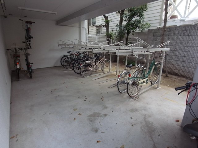 ダイドーメゾン岡本駅前のその他