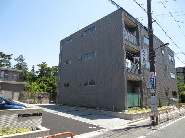 Ｇｒａｎｄ　Ｃｈａｒｉｏｔの駐車場|★敷地内駐車場★