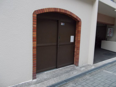 【その他共用部分】 | ユニライフ江坂Ⅱ | ゴミ置き場