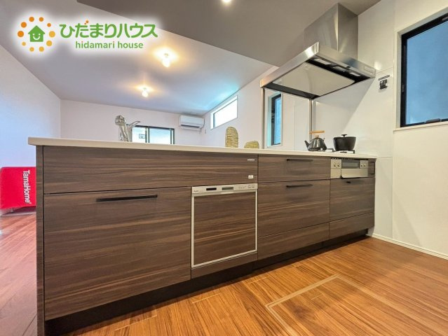 東松山市小松原町　未入 居住宅　タマタウン　02のキッチン|見晴らしのいいオープンキッチン♪		
