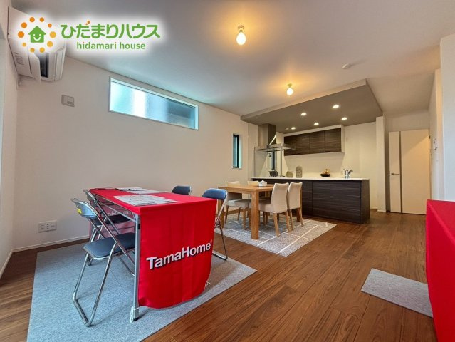 東松山市小松原町　未入 居住宅　タマタウン　02の居間・リビング|家族団らんの時間も増えそうなくつろぎのＬＤＫ☆					
