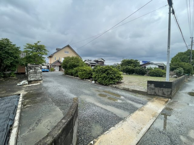 三井郡大刀洗町大字上高橋の売地の前面道路含む現地写真