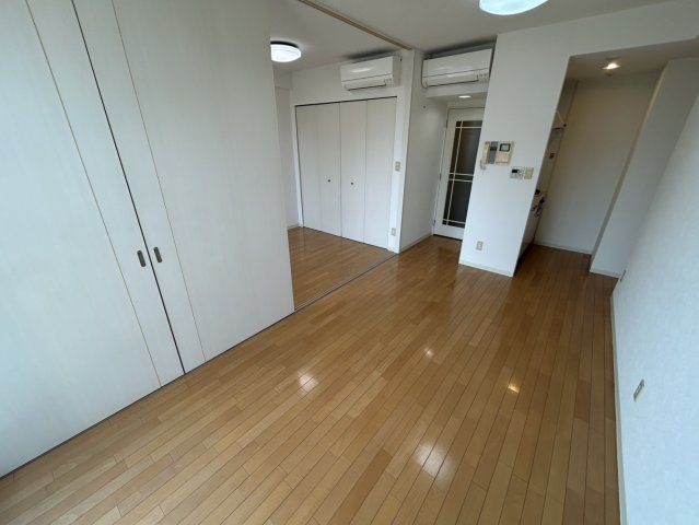 アーデンタワー立売堀の居間・リビング