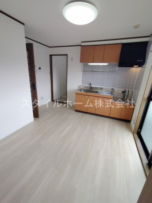 【居間・リビング】 | グランデージ薬師　A