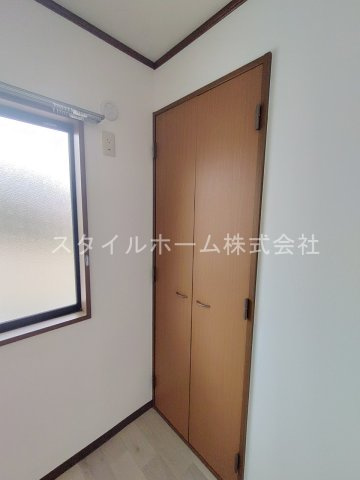 【玄関】 | グランデージ薬師　A