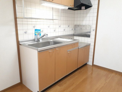 【キッチン】 | サウスコート | コンパクトなキッチンで掃除もラクラク