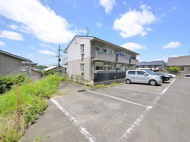 FUJIYAMAハイツ駐車場