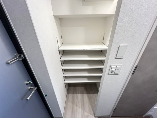 アーバネックス南森町WESTの収納