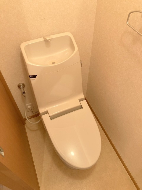 メゾンフィーラのトイレ|★温水洗浄便座★