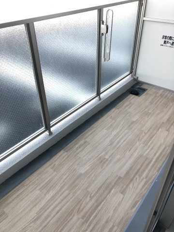 ロイヤルグランコート津のバルコニー