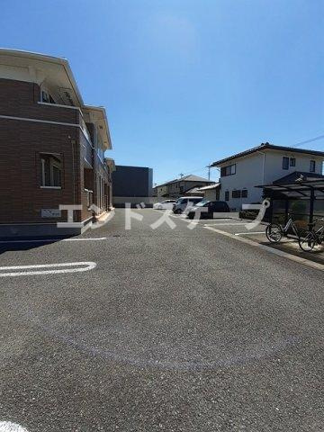 ジェンティールの駐車場|高崎、前橋のお部屋探しはエンドスケープまで！お客様の理想お聞かせ下さい♪