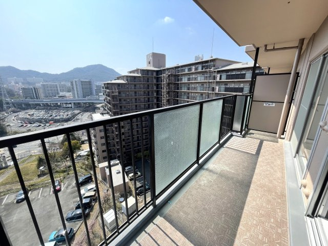 ルネ須磨のバルコニー|陽当たり良好なバルコニーです