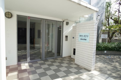 【エントランス】 | ダイドーメゾン岡本駅前