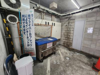 グランドパレス円町のその他共用部分|敷地内ゴミ置き場