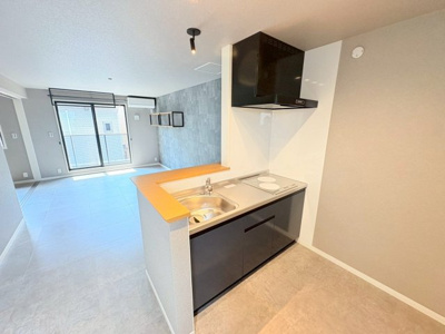 【キッチン】 | タルガ・フローリオ弥生