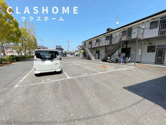 三立ハイツⅢ　　刈谷市近郊の賃貸はクラスホーム刈谷店の駐車場
