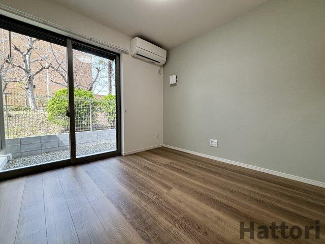 ウェルスクエア池田天神の居間・リビング