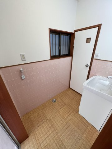 野田町８丁目貸家の洗面所