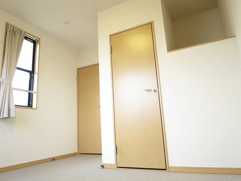 レオパレスフロラシオンⅡの収納