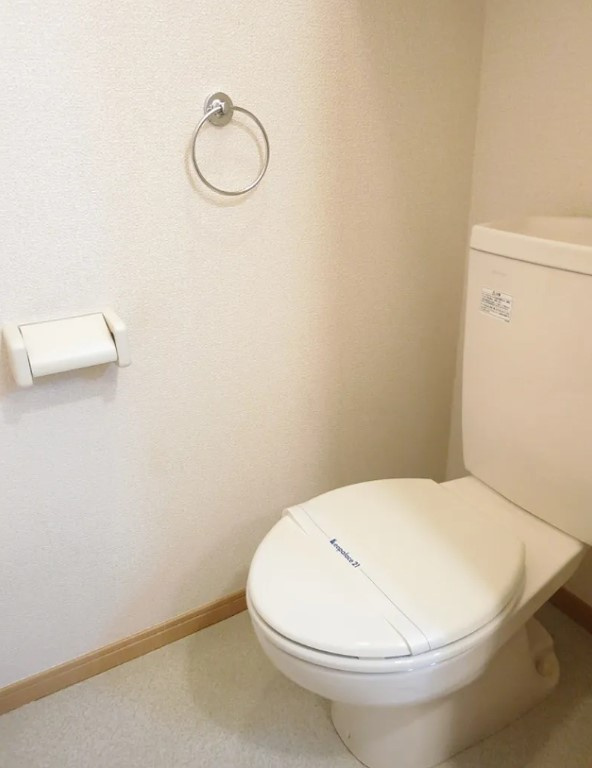 レオパレスフロラシオンⅡのトイレ