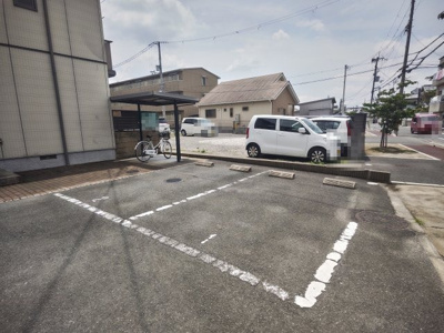 【駐車場】 | メゾンドヴェール