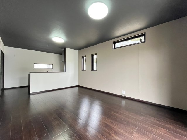 古麓町戸建ての居間・リビング