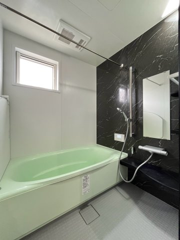 古麓町戸建ての浴室