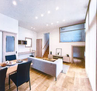 中古戸建　富士市長通　全10棟　5号地の居間・リビング|ゆったり過ごせるリビングです