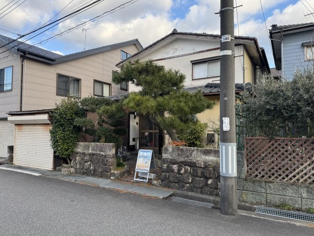 東区石山3丁目　売地の外観