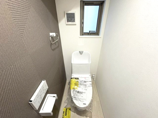 広島市南区堀越3丁目　新築一戸建てのトイレ