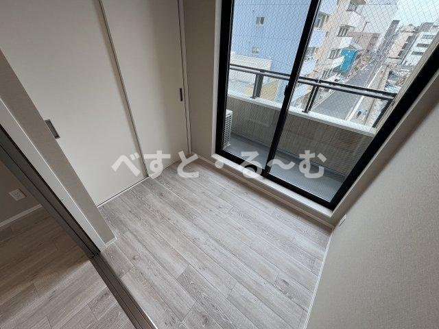 ブロンテ明石本町の洋室