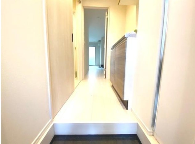 フェリーチェ荻窪Ｃの玄関