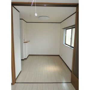 アーバンウェーブ岩成台の収納