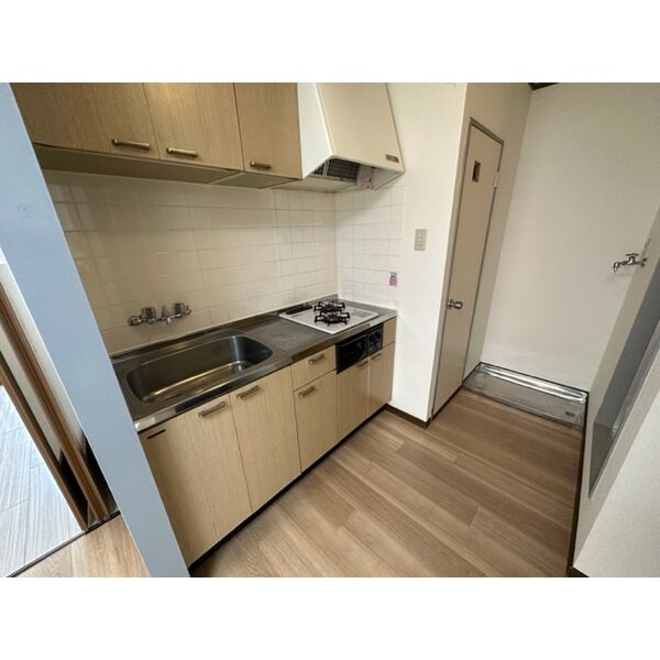 アーバンウェーブ岩成台のキッチン