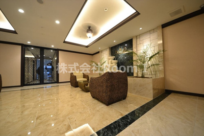 【ロビー】 | プレジオ鎗屋町 | 清潔なロビーです