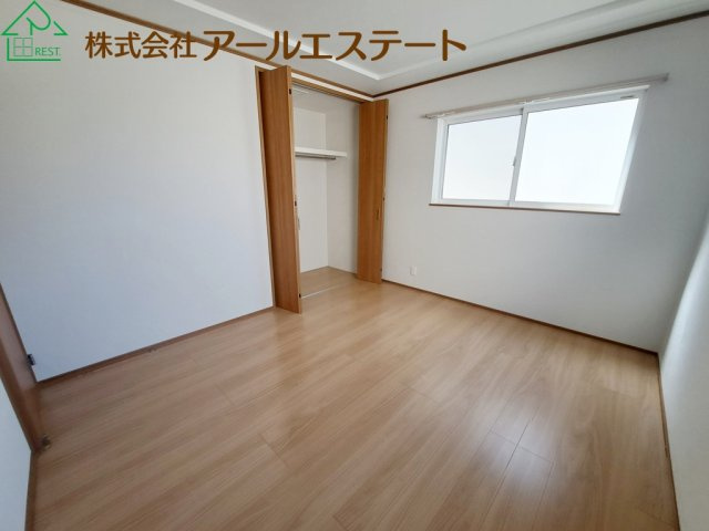 高砂市荒井町小松原3丁目　　山陽電鉄「荒井駅」徒歩13分の内装