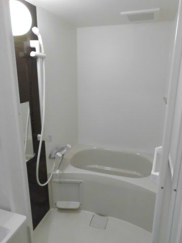 エイチツー西明石の浴室