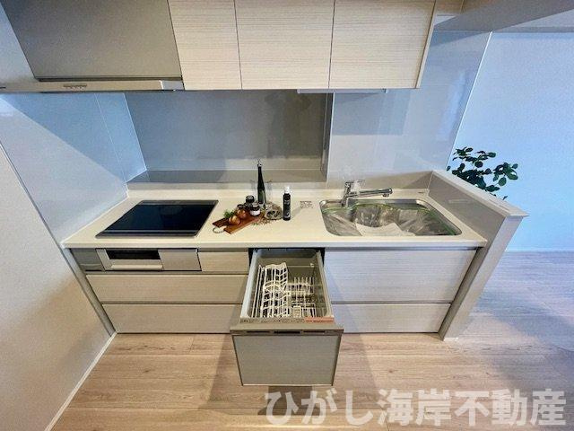 ライオンズマンション茅ヶ崎中央公園のキッチン|新規リフォーム完了！　食洗器付きシステムキッチン