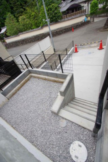 【駐車場】 | カー用品や物置などを置けるスペースがあります。