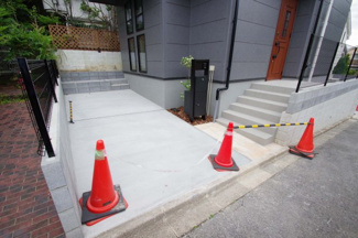 【駐車場】 | 駐車場は南北にあります（2台分）