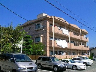 熊本市南区出仲間６丁目の賃貸マンション