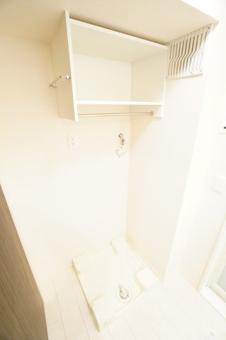 【洗面所】 | カナミオン | ※同物件・反転タイプの写真です。