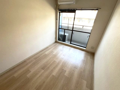 【寝室】 | メゾン・ド・アーム