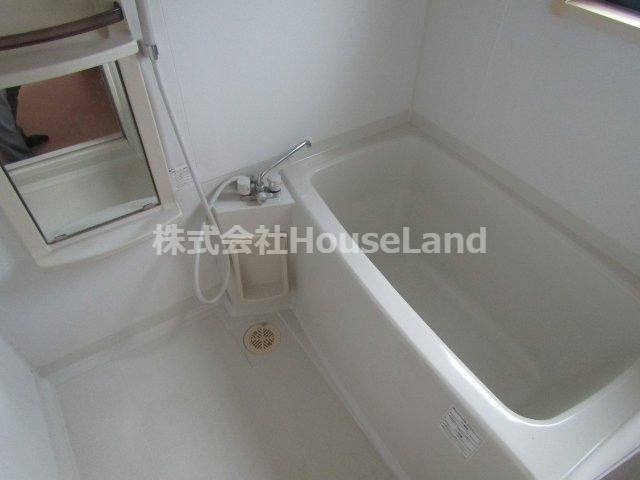 レスペート西庄Ⅴの浴室|落ち着いた空間のお風呂です