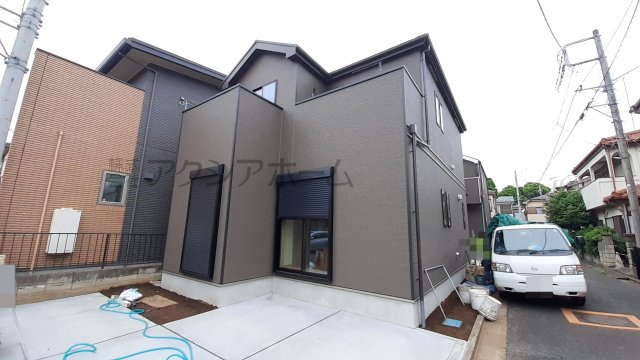 狭山市水野・全1棟　新築一戸建　～東南角地～の外観