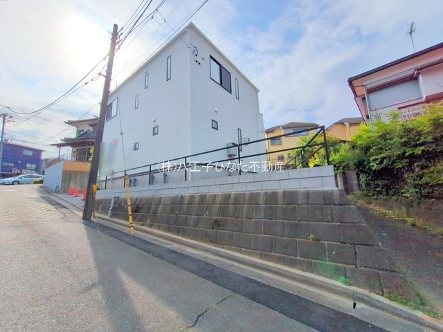 祝　成約済み　八王子市　絹ケ丘　新築戸建ての外観|～仲介手数料無料☆八王子ひなた不動産～八王子市絹ケ丘　新築戸建て
