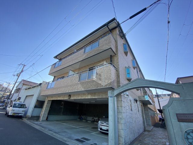 パークサイド高井田の外観